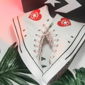 high top converse heart